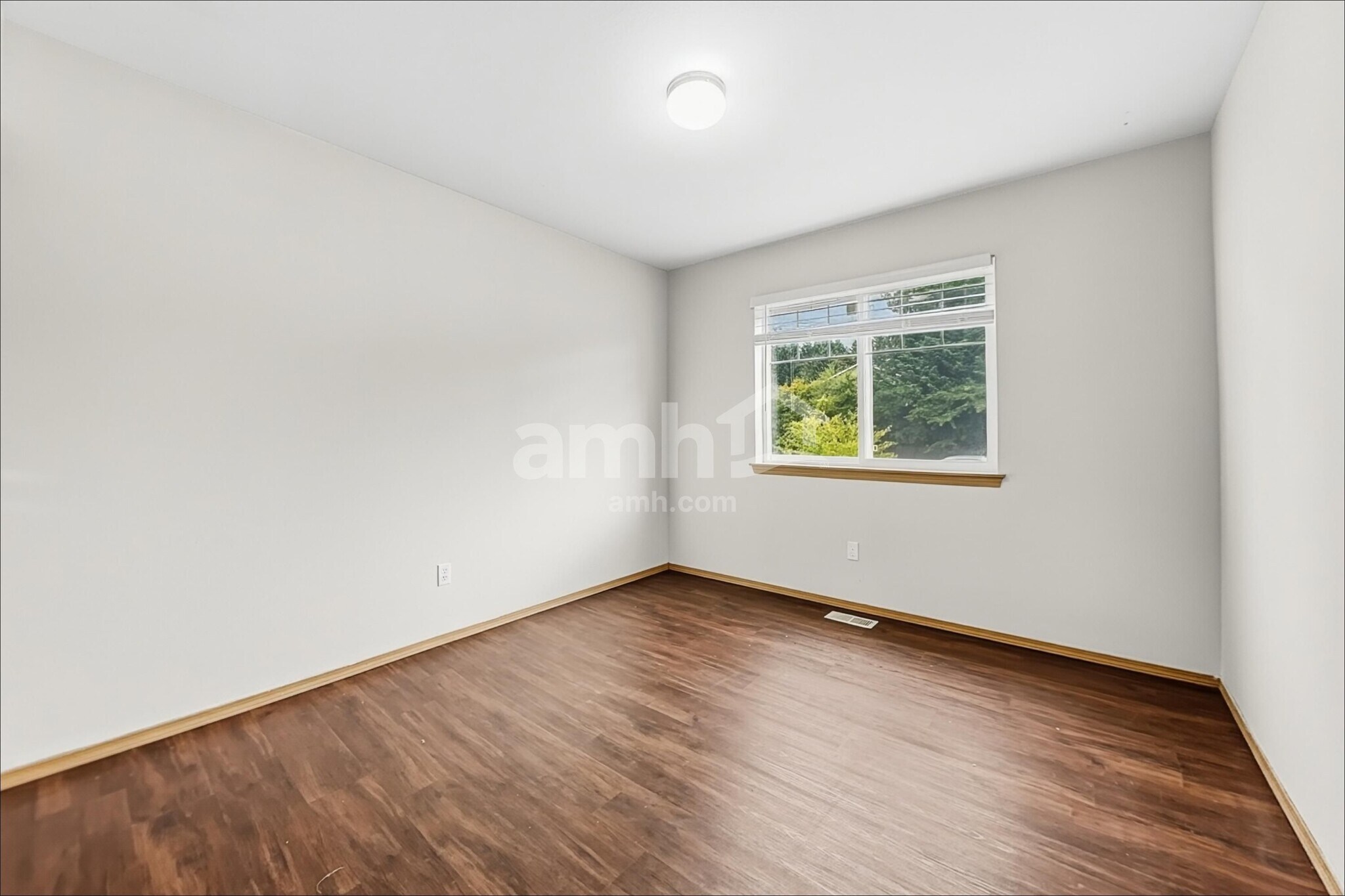 Building Photo - 24714 106th Avenue Ct E
