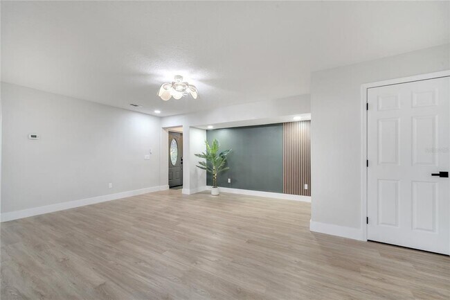 Building Photo - 7043 Carlene Dr