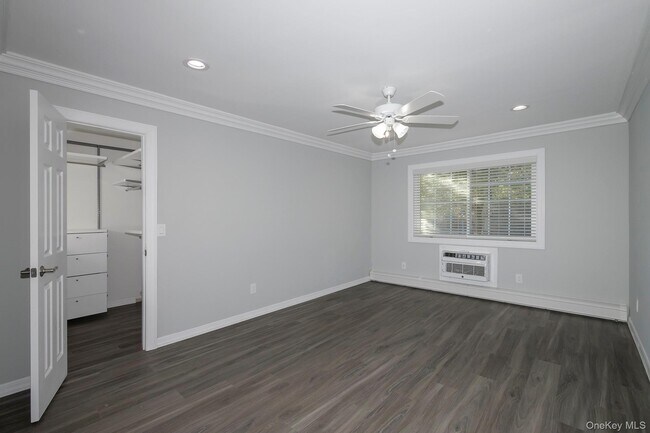 Building Photo - 51 Cassa Loop