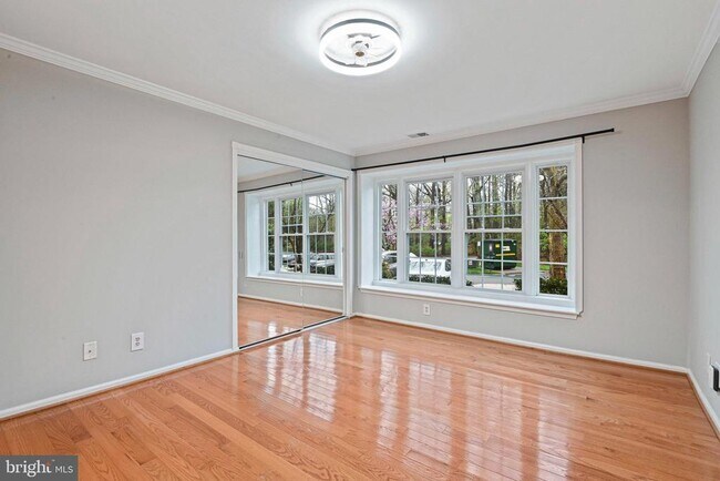 Building Photo - 11200 Beaver Trail Ct
