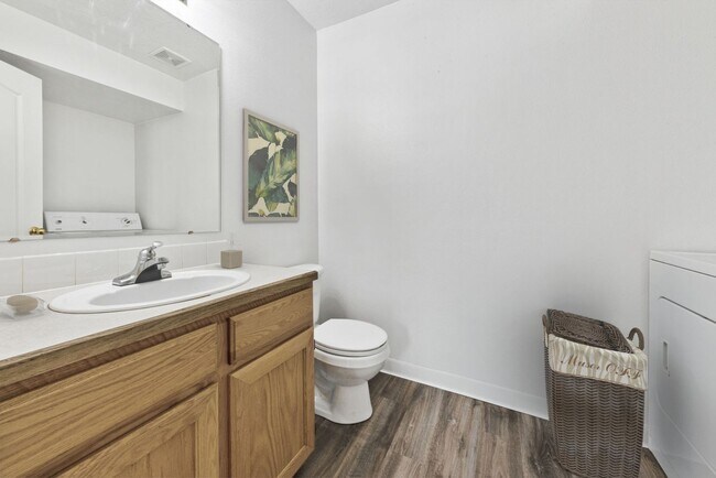 Building Photo - Sugar Street Townhomes