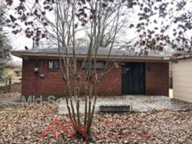 Building Photo - 1225 Berclair Rd