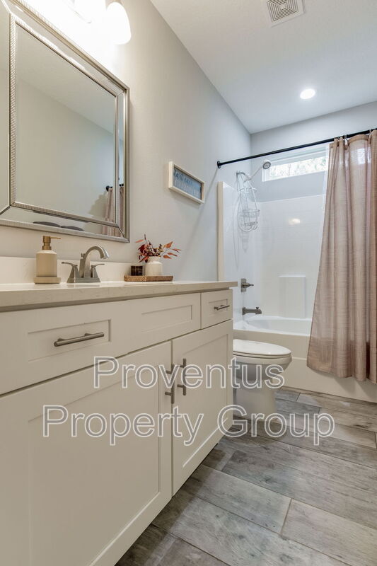 Building Photo - 1925 Cotton Bay Ln