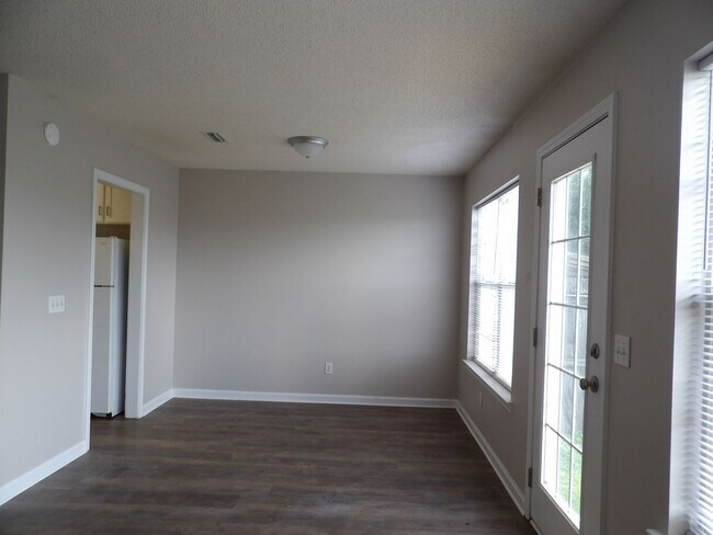 Building Photo - Achey Drive Townhomes, Enterprise, AL