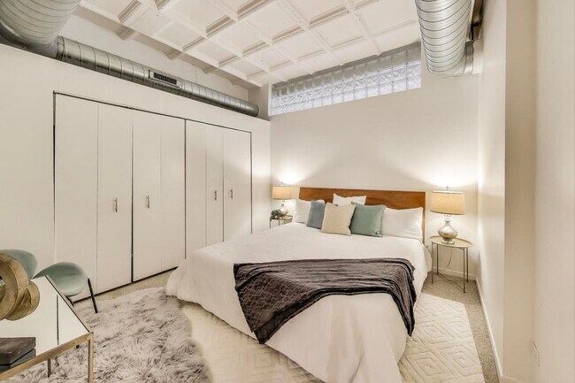 Building Photo - 1307 S Wabash Ave