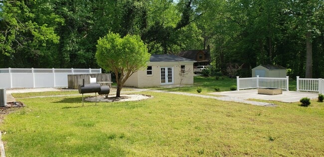 Building Photo - 1849 Oyster Bay Ln