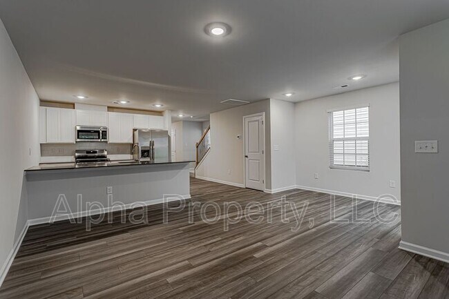 Building Photo - 215 Eagle Watch Wy