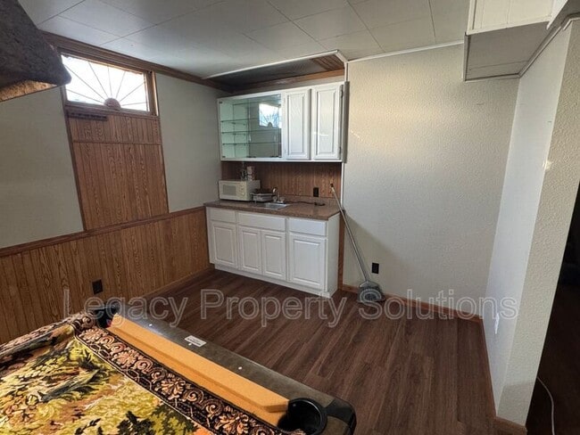 Building Photo - 1046 N 29th St