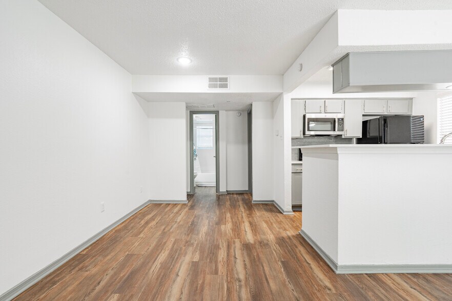 Harper Apartments 9797 Bruton Rd Dallas TX 75217 Apartment Finder