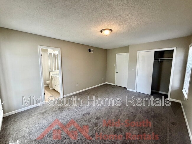 Building Photo - 3080 Argot Ave