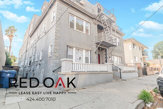 Building Photo - 527 W 15th St