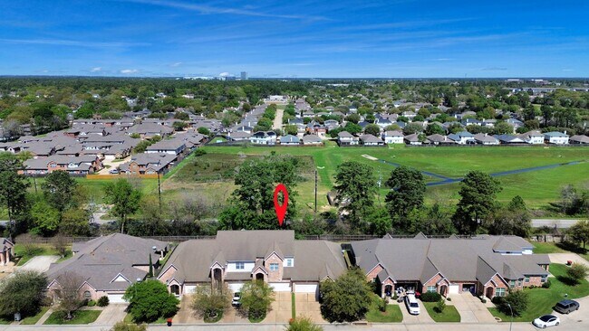 Building Photo - 10342 Solitaire Cir