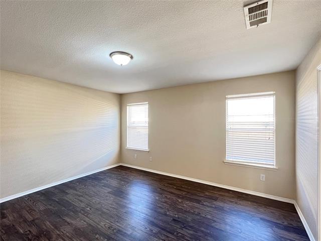 Building Photo - 912 Bee Creek Ln