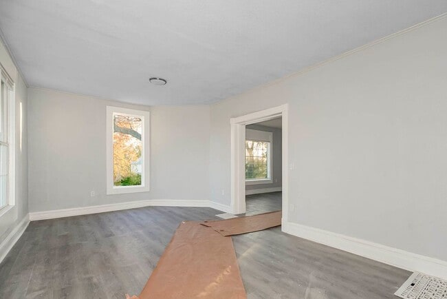 Building Photo - Special Offer: February Rent Free with App...