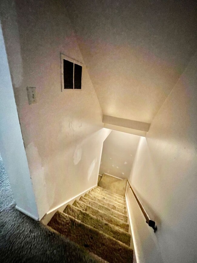 Building Photo - Spacious 3-Bedroom Condo in St. George