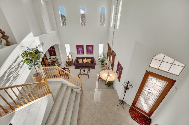 Building Photo - 875 Chaste Ct