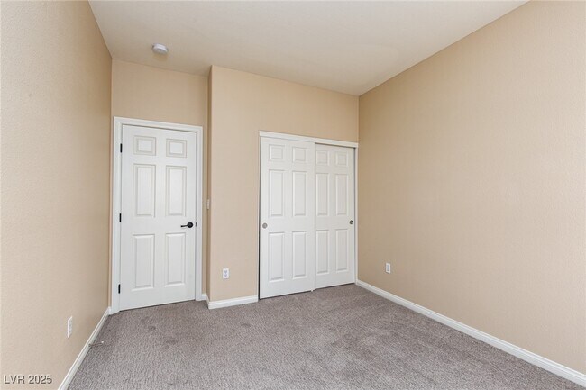 Building Photo - 10520 Harvest Wind Dr