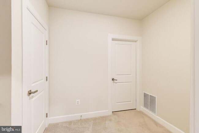 Building Photo - 21905 Woodcock Wy