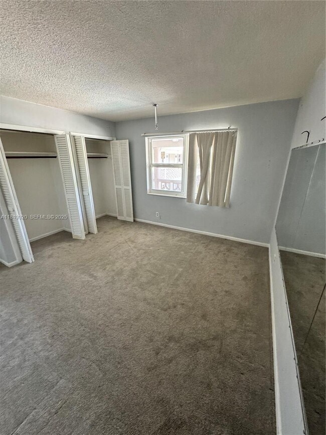 Building Photo - 2701 NE 1st St