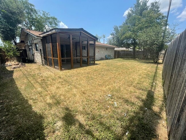 Building Photo - 8003 Pinedale Cove