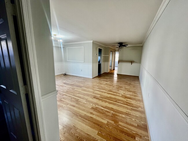 Building Photo - 434 N Armistead St