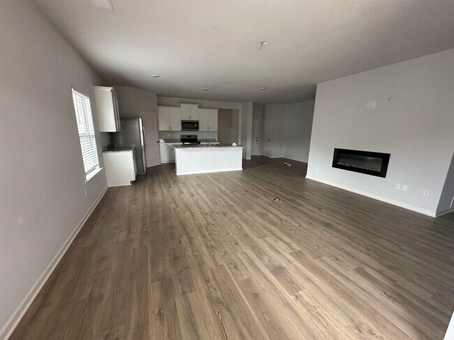 Building Photo - 90 Creek Fall Dr