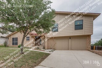 Building Photo - Must see! 3 BR, 2.5 BA corner with large b...