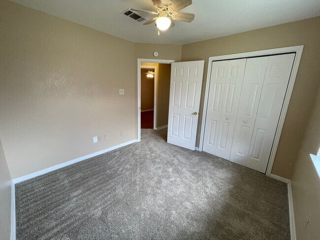 Building Photo - 4611 Colby Dr