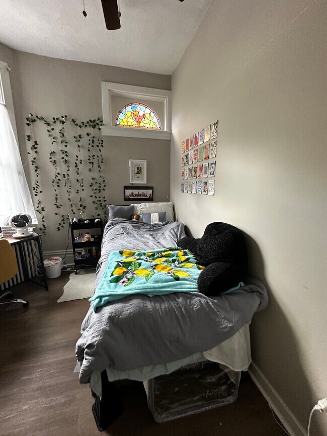 Building Photo - 286 N Bellefield Ave