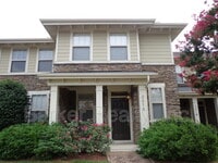 Building Photo - 3018 Freeport Dr