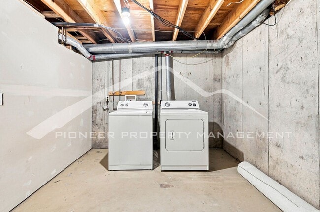 Building Photo - 17681 E Loyola Dr