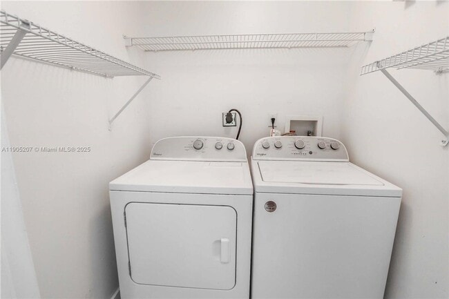 Building Photo - 7085 Nova Dr