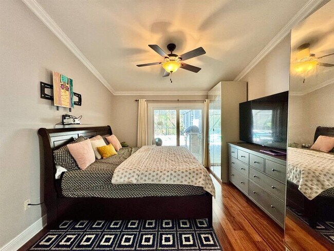 Building Photo - 13035 Royal George Ave