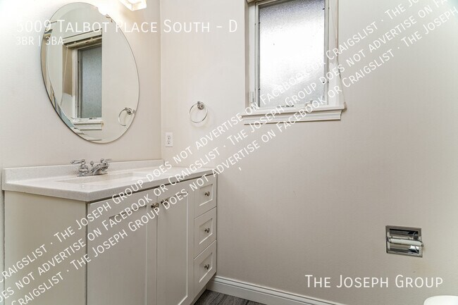 Building Photo - 5009 Talbot Pl S