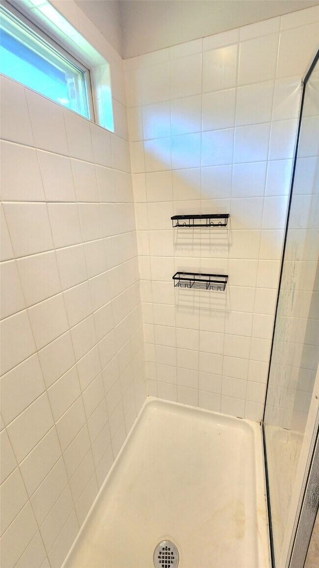 Building Photo - 29346 Dunns Creek Ct