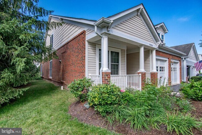 Building Photo - 8406 Mountain Larkspur Dr