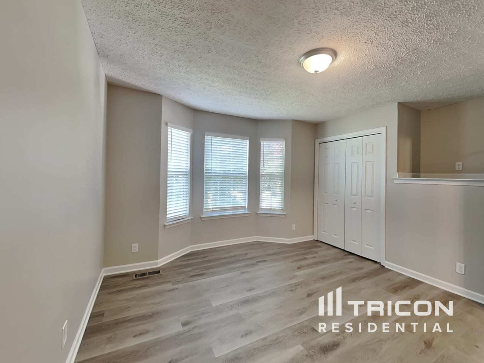 Building Photo - 1114 Archer Dr
