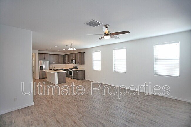 Building Photo - 12624 W Nogales Dr