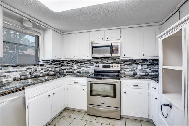 Building Photo - 601 Porter Ave