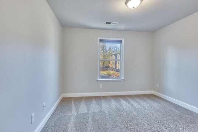 Building Photo - 5745 Rocky Falls Rd
