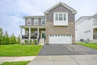 Building Photo - 32 Westmont Dr