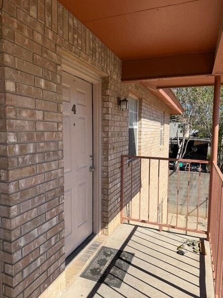 Building Photo - 2601 Springfield Ave