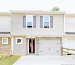 Building Photo - 2660 Middle Br Bnd