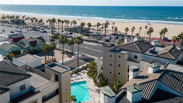 Building Photo - 200 Pacific Coast Hwy