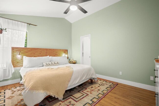 Building Photo - 3010 Siskin Dr