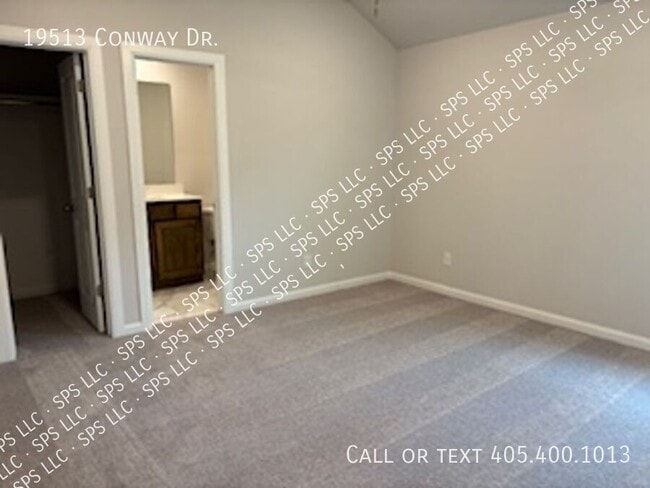 Building Photo - 19513 Conway Dr