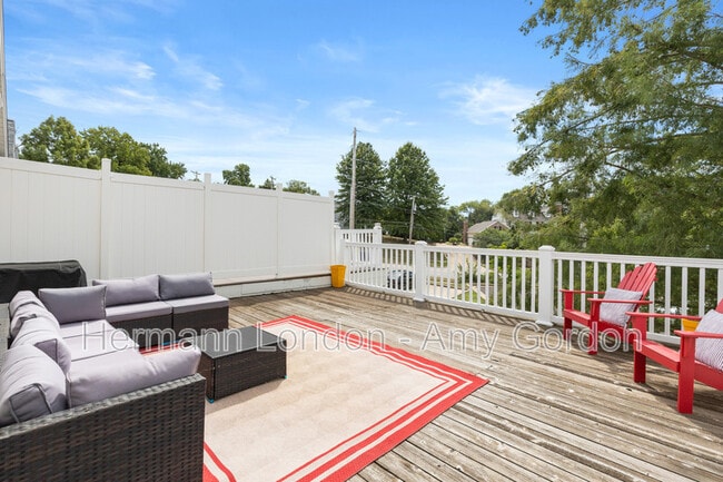 Building Photo - 751 Windberry Ct