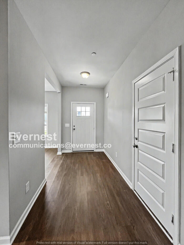 Building Photo - 1111 Prospect Ct