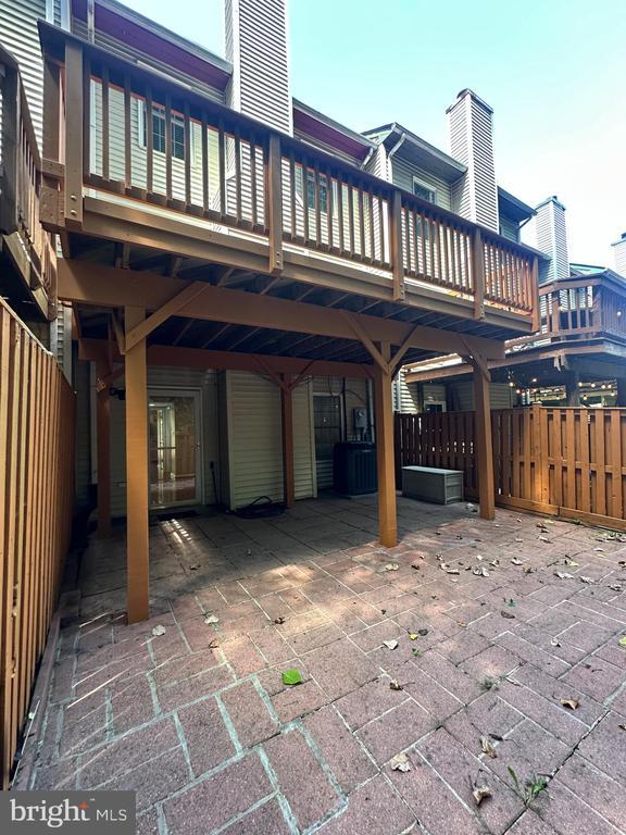 Building Photo - 6025 Crocus Ct