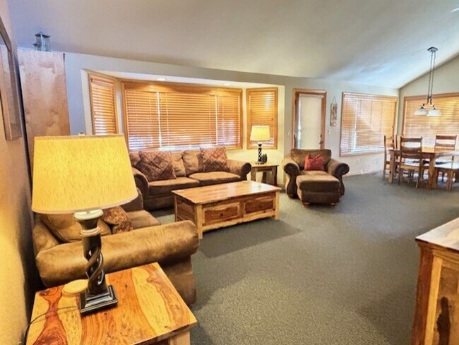 Building Photo - 58120 Gannet Lane, Fall Special $250.00 off First Month's Rent with Signed Lease